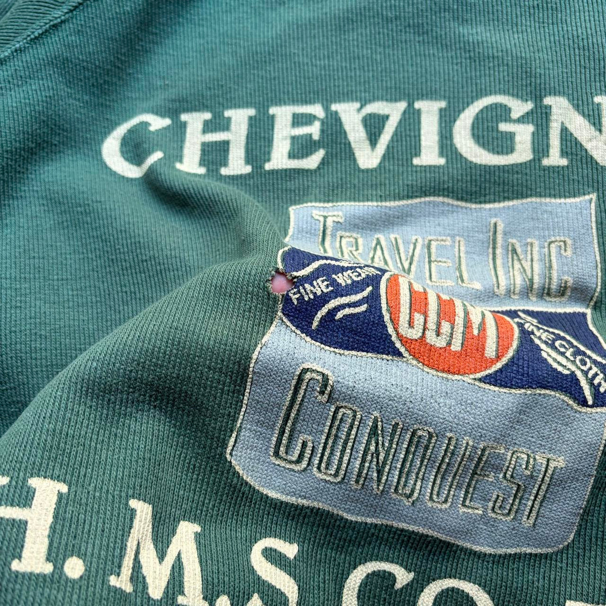 1990s Chevignon Sweatshirt Green M