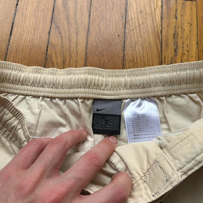2000s Nike Shorts Cream S