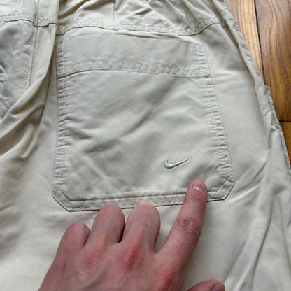 2000s Nike Shorts Cream S