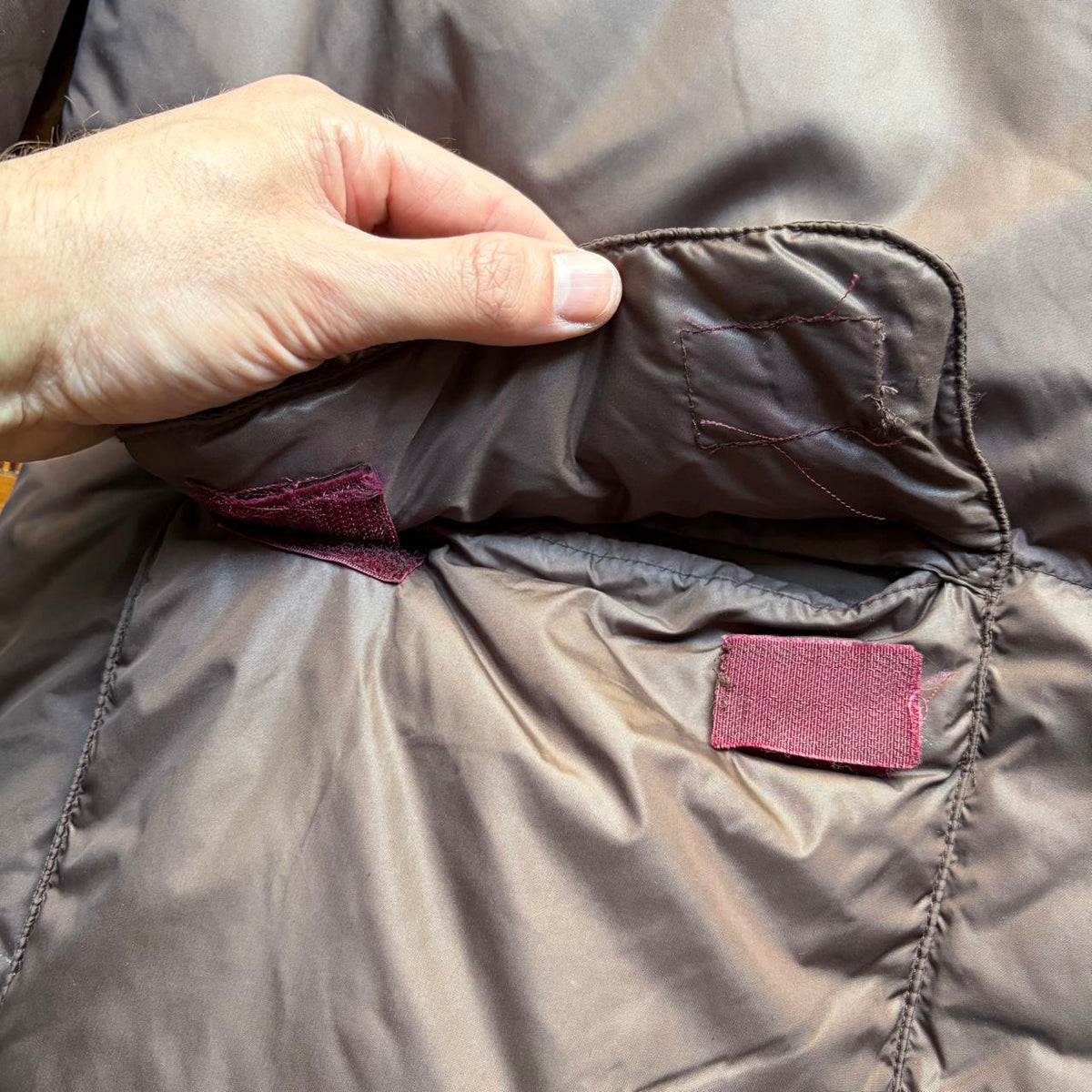 1990s Armani Jeans Puffer Jacket Brown XL