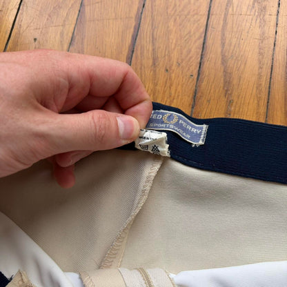 1990s Fred Perry Tennis Shorts 32-34W