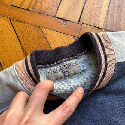 1990s Avirex Graphic Sweatshirt L