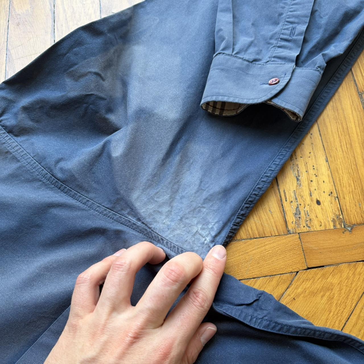 2000s Burberry Shirt Navy DAMAGED L