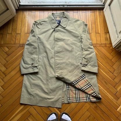 1990s Burberry Trench Coat Beige XL