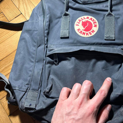 2000s Fjallraven Kanken Backpack OS