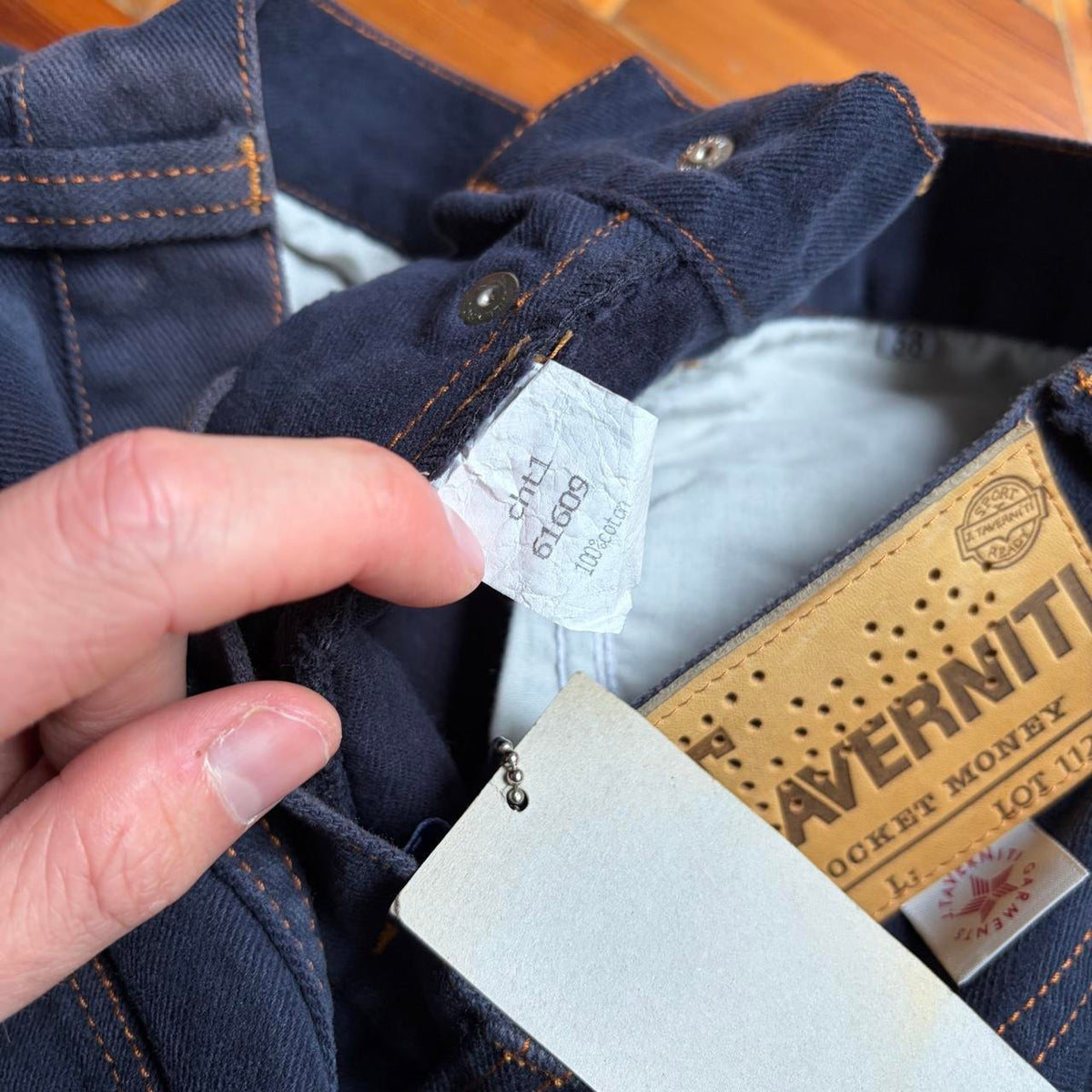 1990s Taverniti Jeans BNWT FLAWED 28W 32L