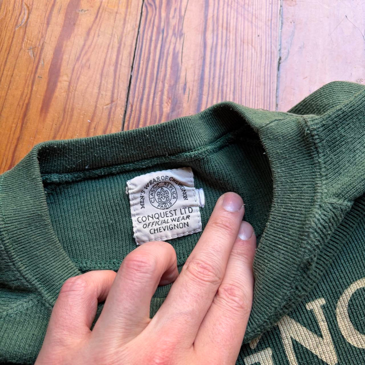 1990s Chevignon Sweatshirt Green M