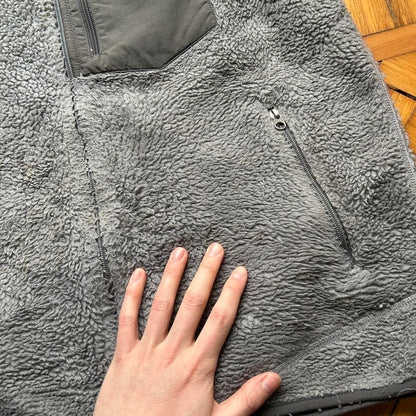 1990s Patagonia Pile Fleece Vest Grey L