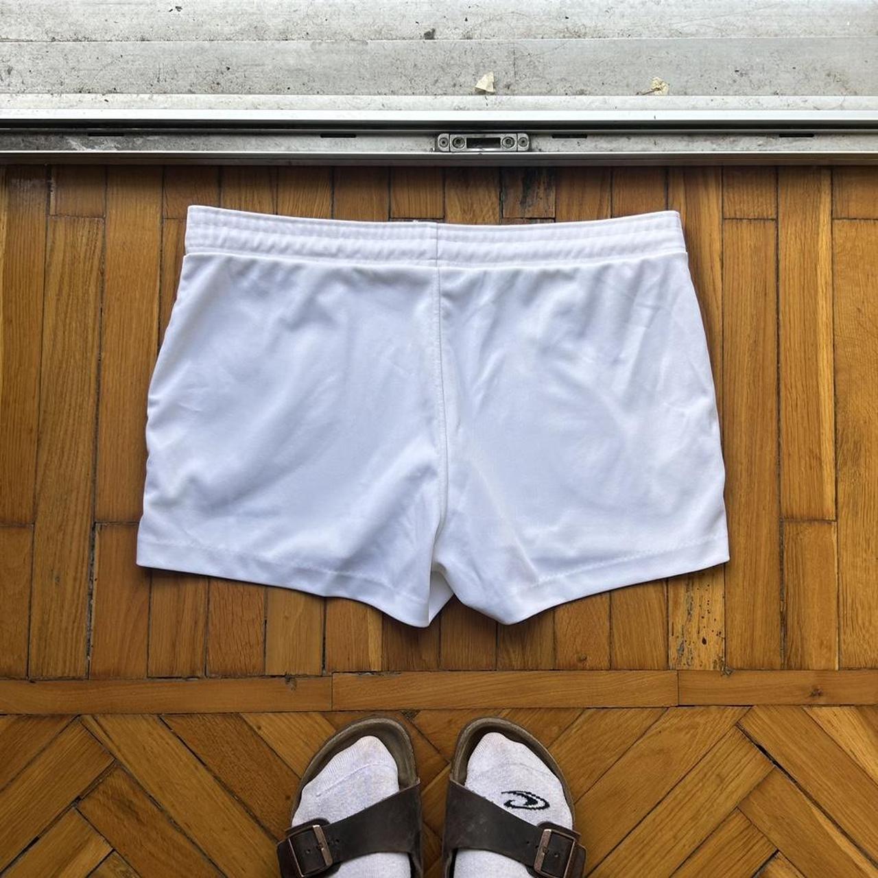 1990s Sergio Tacchini Tennis Shorts 34W