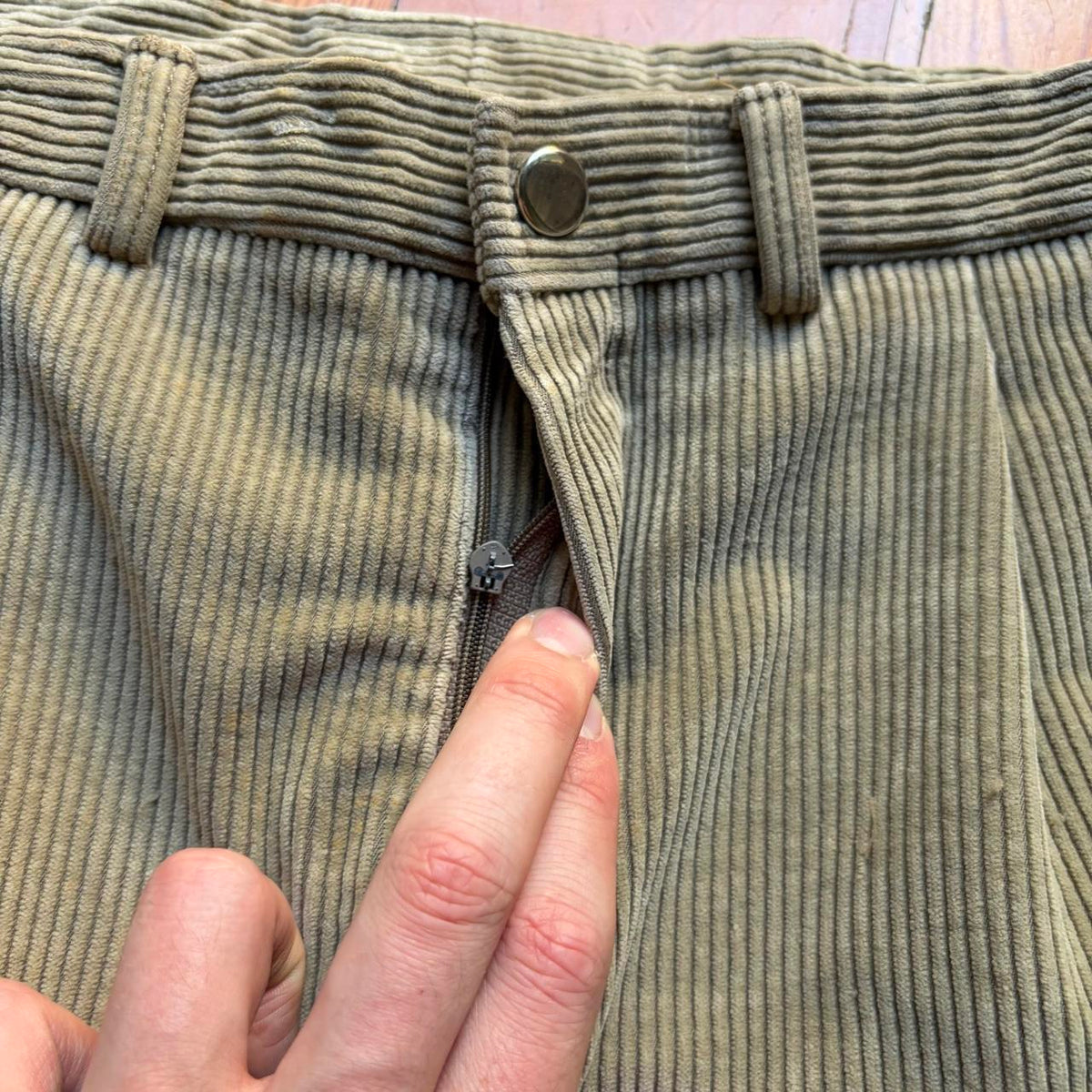 1980s Cerruti 1881 Corduroy Trousers Khaki 32W 30L