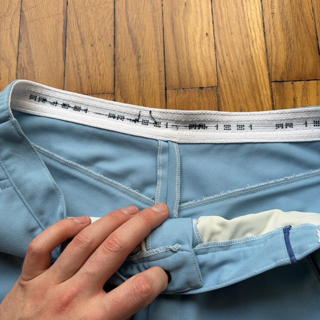 1980s Cerruti 1881 Tennis Shorts Blue 32-34W