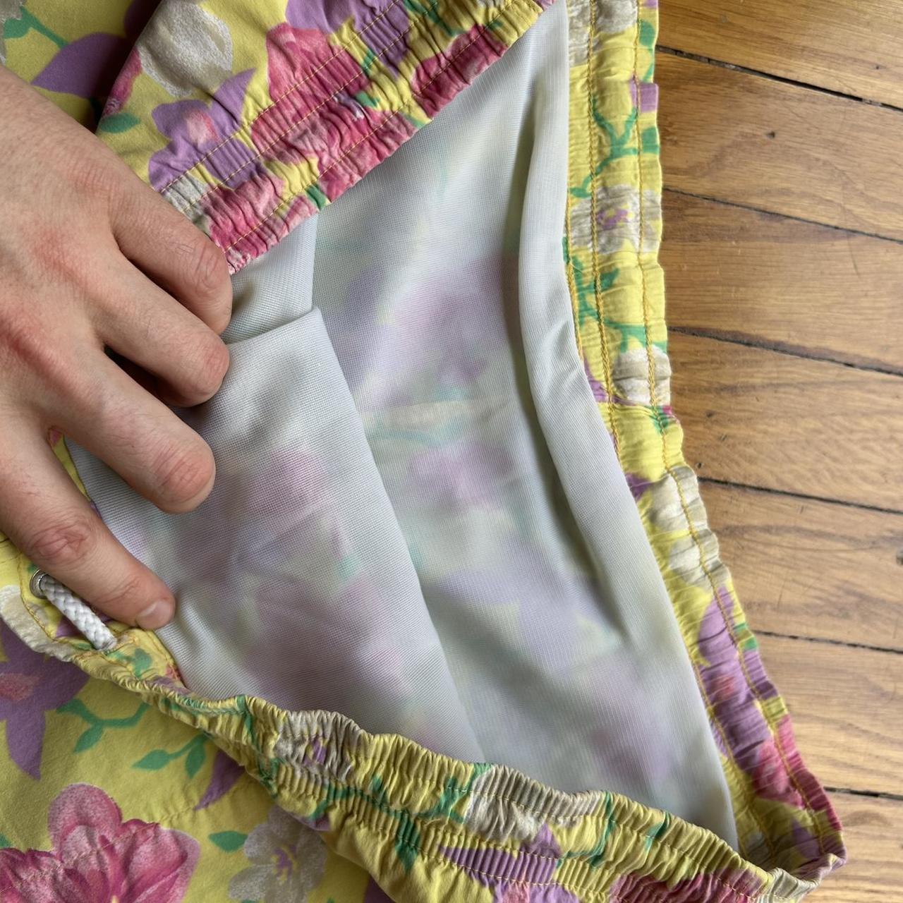 1980s Best Company Floral Shorts XL