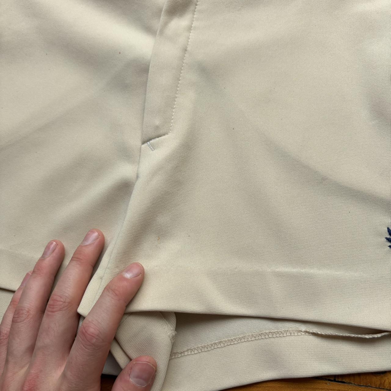 1990s Fred Perry Tennis Shorts 32-34W